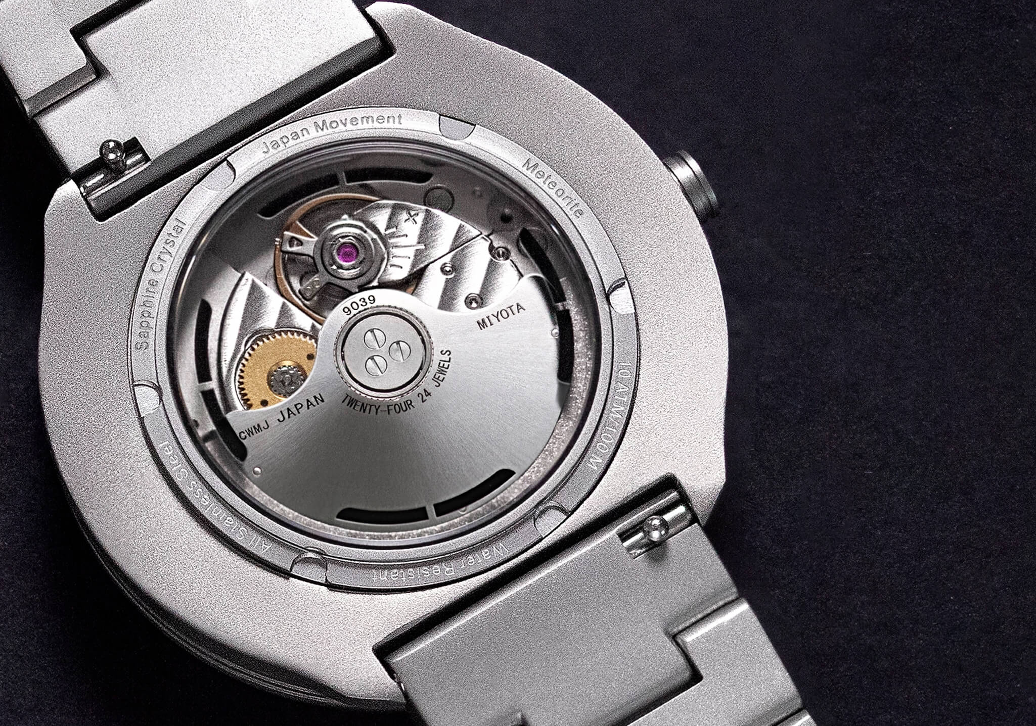 Gravithin watch with Miyota 9039